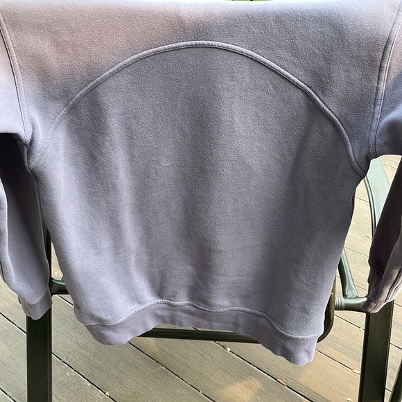 Lululemon Women’s Sweatshirt, size 6 - Picture 2 of 5